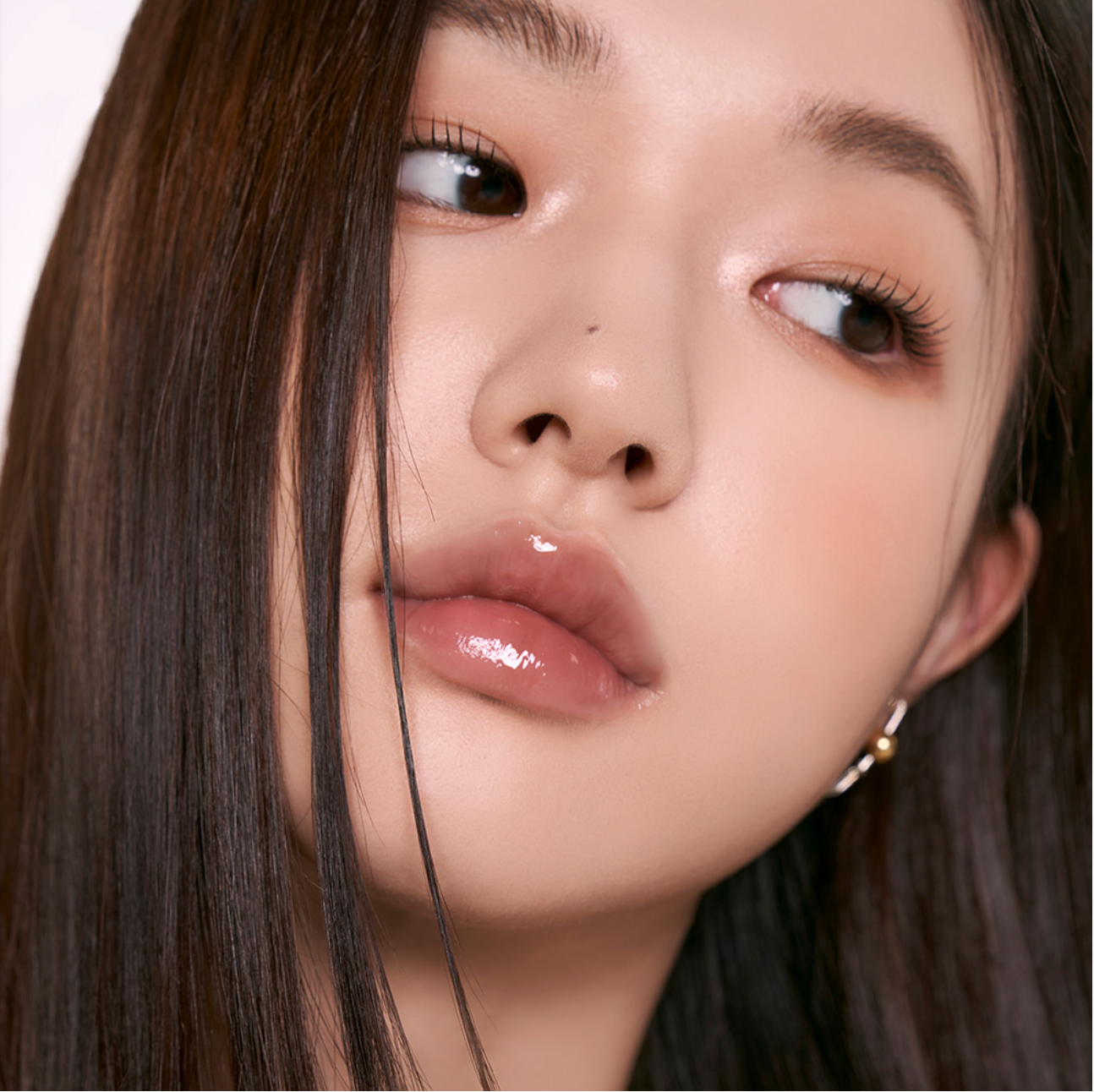 【唇紋燙斗】Romand 果漿光彩唇蜜 Glasting Color Gloss
