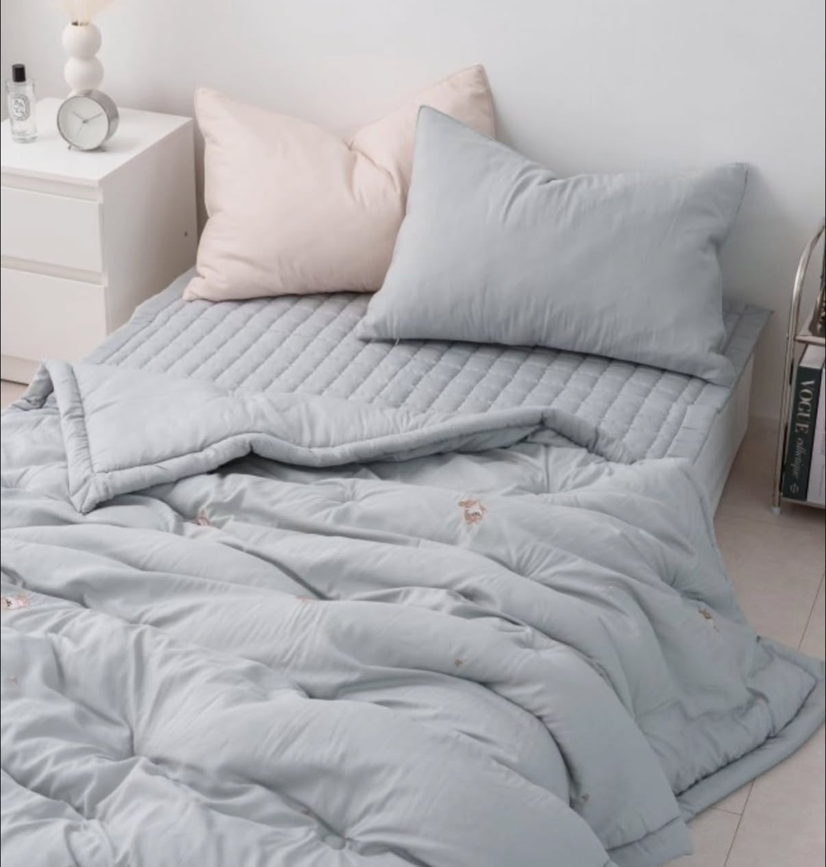 【韓國製四季薄被】刺繡柴犬四季薄被 100%天絲