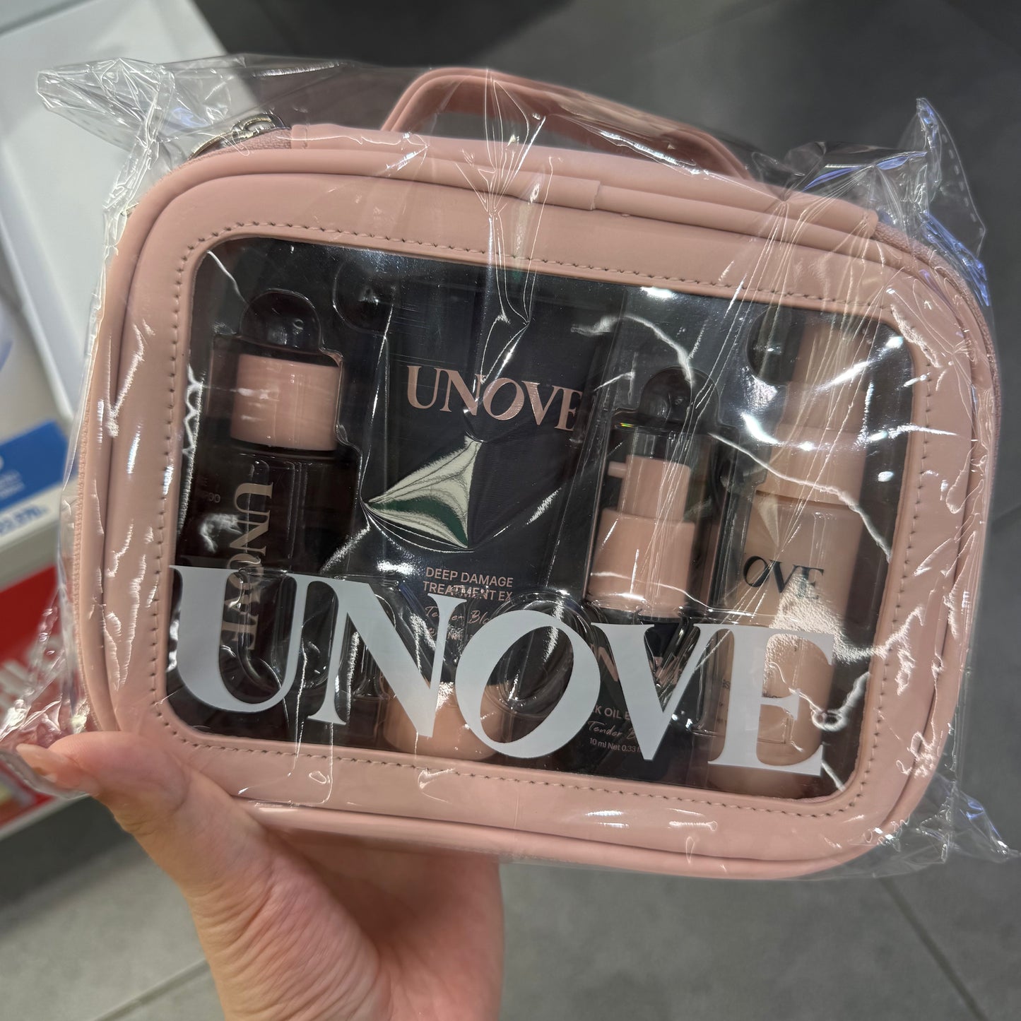 【旅行裝】Unove Travel Set（洗髮水52ml + 潤髮乳40ml + 精油10ml + 噴霧30ml）
