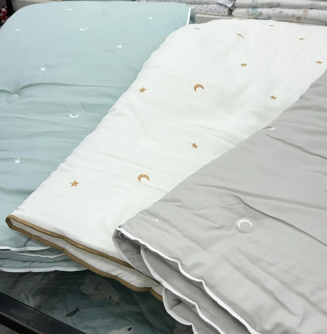 【韓國製四季薄被】日月星辰四季薄被 100%天絲