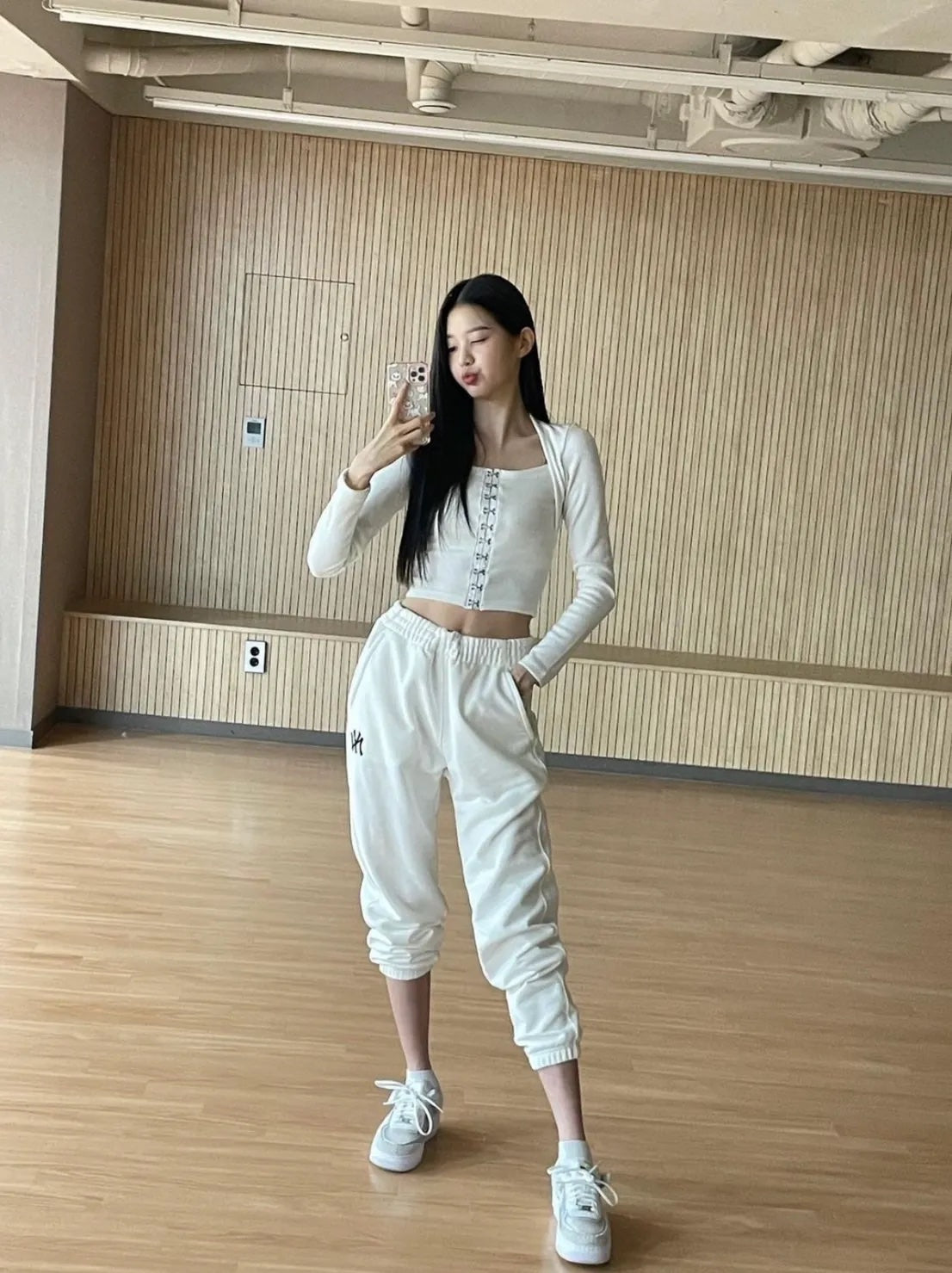 【行一萬步都OK】韓國潮牌EPT Court (Off White) 張員瑛同款小白鞋